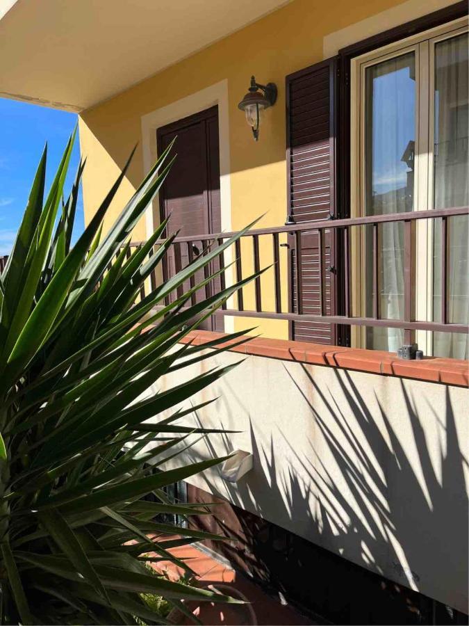 Rosy'S House Villa Пати Екстериор снимка