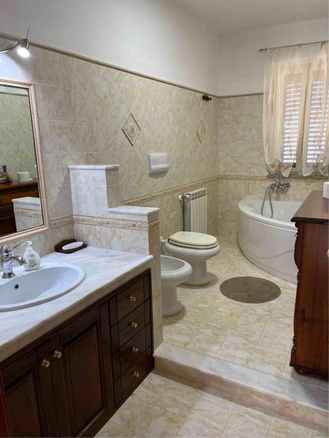 Rosy'S House Villa Пати Екстериор снимка